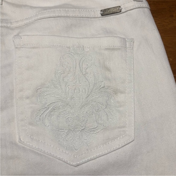 INC New With Partial Tags Womens Regular Fit Straight Leg Cropped Jeans White 2 - Picture 8 of 12